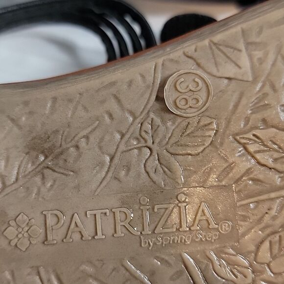 Patrizia By Spring Step Nectarine Black Floral Sandals Womens Size 8 - Picture 10 of 11